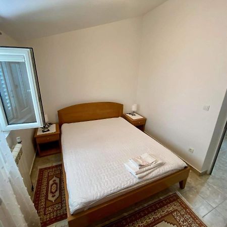 شقة Apartman Slavica كوتور المظهر الخارجي الصورة