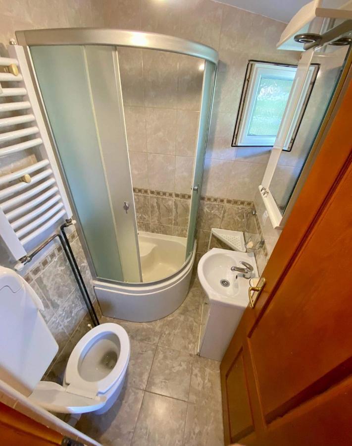 شقة Apartman Slavica كوتور المظهر الخارجي الصورة